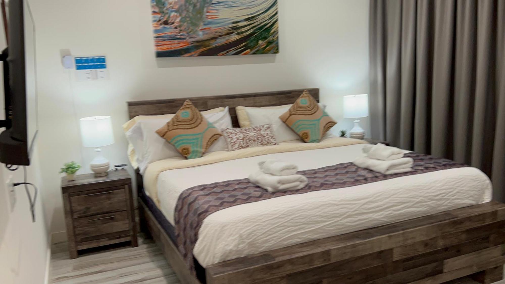 The Cove - Condo Hotel - Palm Beach Strip 客房 照片