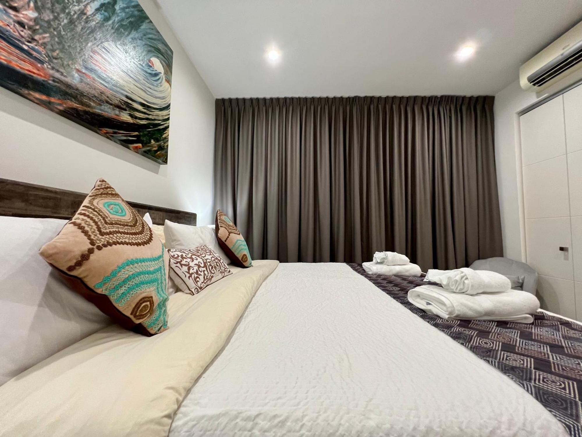 The Cove - Condo Hotel - Palm Beach Strip 客房 照片